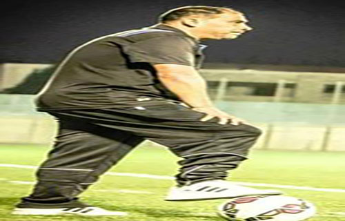 رائد عساف يكسب الرهان ويعيد شباب الخليل إلى طريق الانتصارات