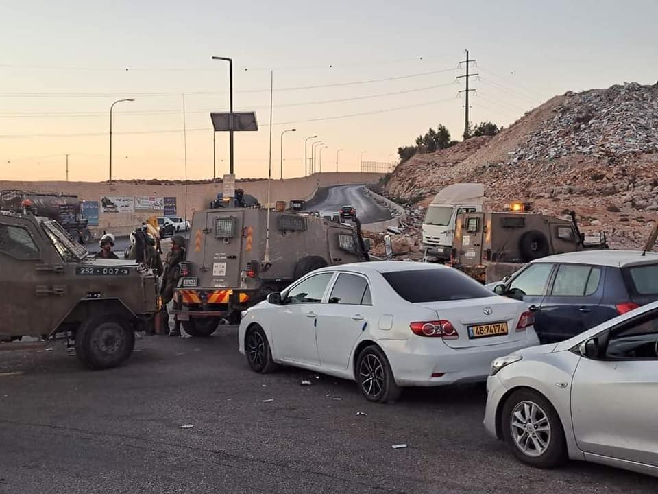 أهالي شعفاط وعناتا يؤكدون استمرار العصيان المدني-الحياة الجديدة