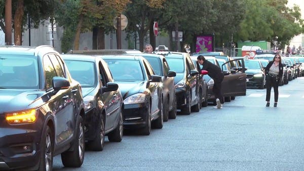 أزمة الطاقة في فرنسا تنتظر مفاوضات “توتال” والعمال المضربين