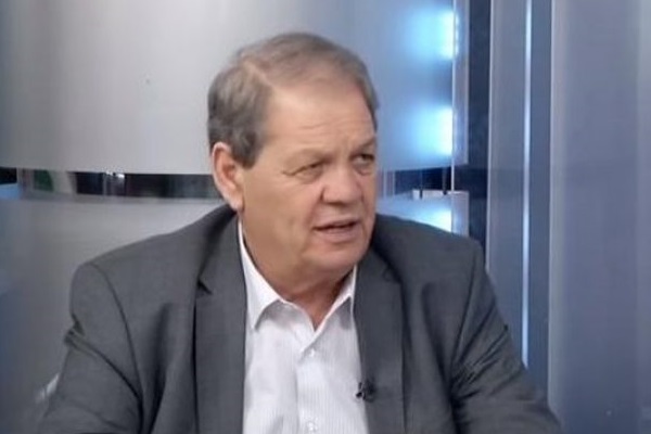 إطلاق النار على طبيب في جنين وإعدام الشاب ضبايا جريمة حرب-الحياة الجديدة