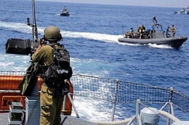 بحرية الاحتلال تستهدف مراكب الصيادين شمال قطاع غزة-الحياة الجديدة