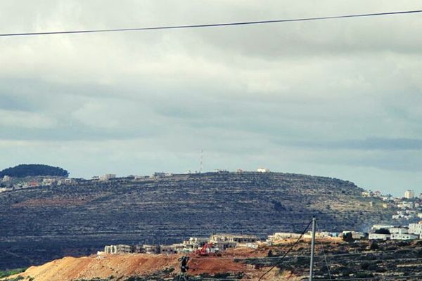 المزرعة الغربية.. المعاناة تتضاعف بسبب الاحتلال ومستوطنيه-الحياة الجديدة