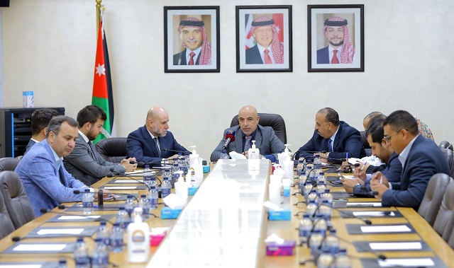 الهباش يبحث مع لجنة فلسطين النيابية مواجهة اعتداءات الاحتلال على القدس-الحياة الجديدة