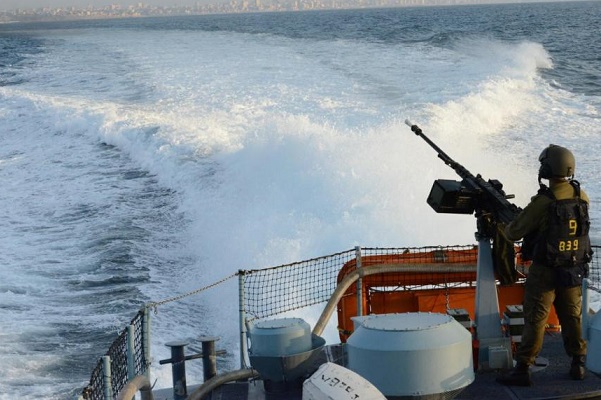 بحرية الاحتلال تطلق نيرانها تجاه الصيادين جنوب القطاع-الحياة الجديدة