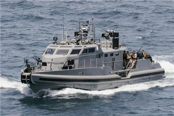 الجيش اللبناني يعلن اختراق زورق حربي إسرائيلي للمياه الإقليمية 