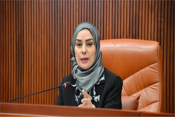 البحرين تؤكد دعمها لموقف السعودية بشأن استقرار سوق النفط والطاقة