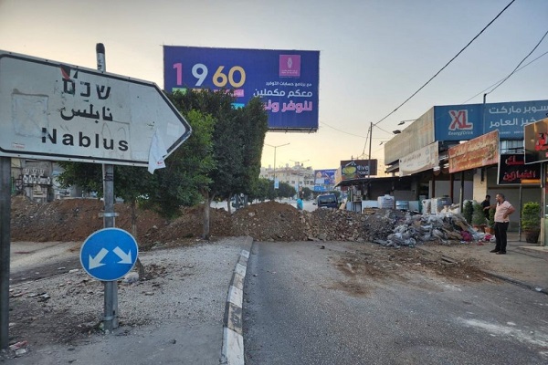 الاحتلال يعتقل 18 مواطنا من الضفة ويواصل حصار نابلس-الحياة الجديدة