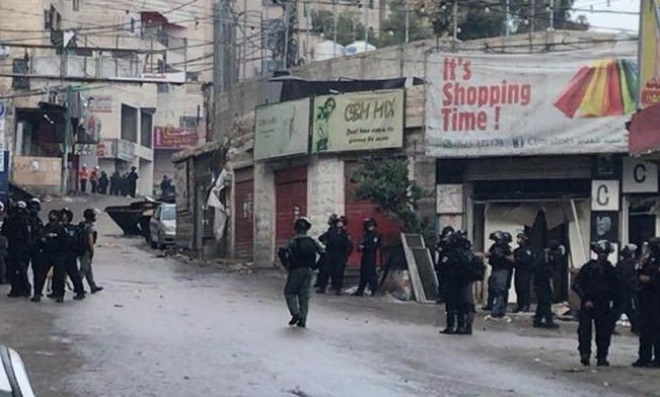 الاحتلال يقتحم مخيم شعفاط-الحياة الجديدة