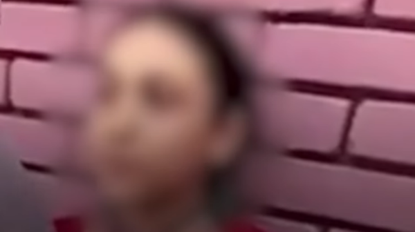 “لعبة الموت”.. تحد خطير يغزو مدارس مصر ويفزع الأهالي