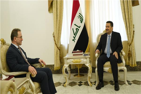 رئيس الوزراء العراقي يستقبل السفير الروسي