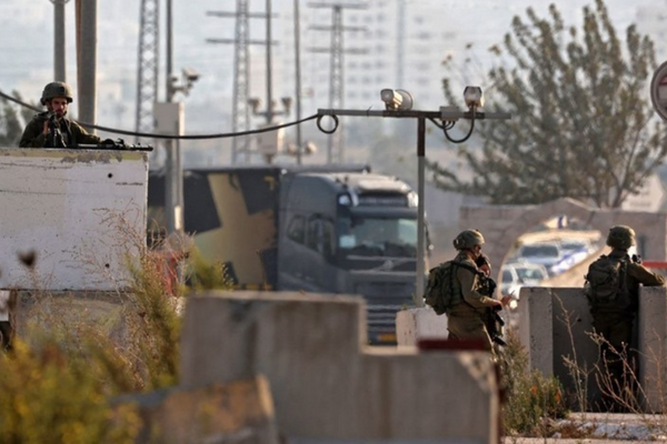 وفد وزاري يتوجه إلى نابلس للاطلاع على أوضاع المحافظة بسبب الحصار الإسرائيلي-الحياة الجديدة