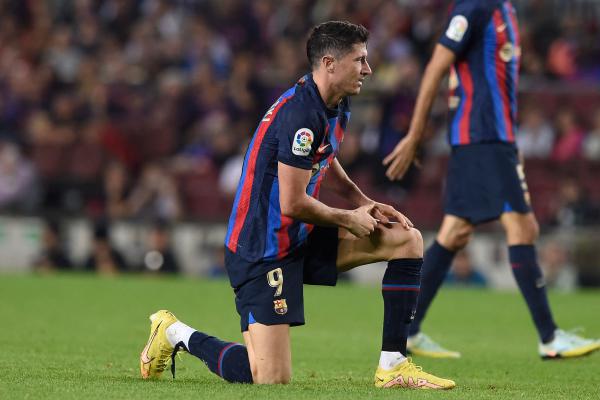 ليفاندوفسكي على خطى ميسي بانطلاقة استثنائية