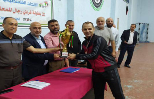 يسري أبو سيف يحتفظ بلقب فردي الطاولة للعام الـ 11 على التوالي