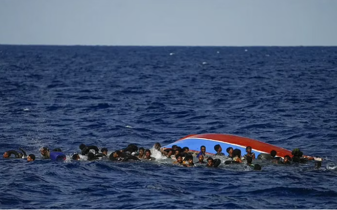 نتابع باهتمام قضية غرق مركب قبالة السواحل التونسية-الحياة الجديدة