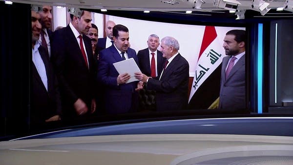 وزير عراقي سابق يحذر المسؤولين من مصير “المحاكم الشعبية”