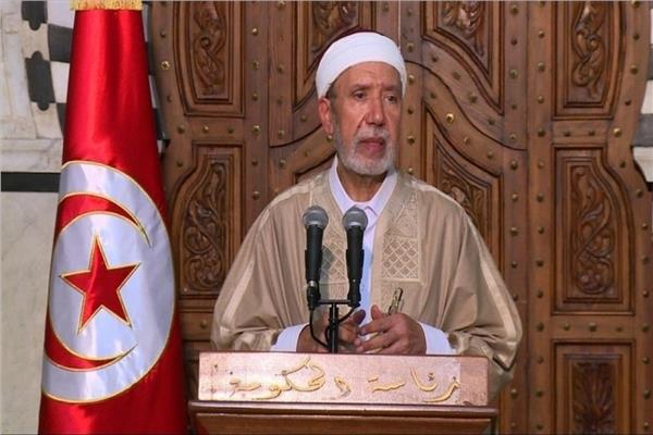 وفاة مفتى الجمهورية التونسية عثمان بطيخ عن 81 عاما