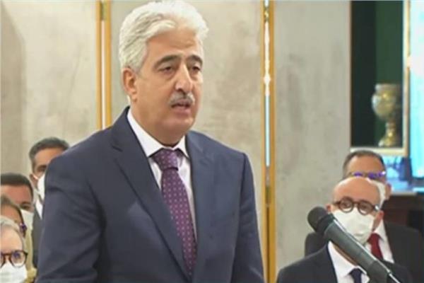 وزير الدفاع الوطنى التونسى: التصنيع العسكرى أصبح خيارا استراتيجيا