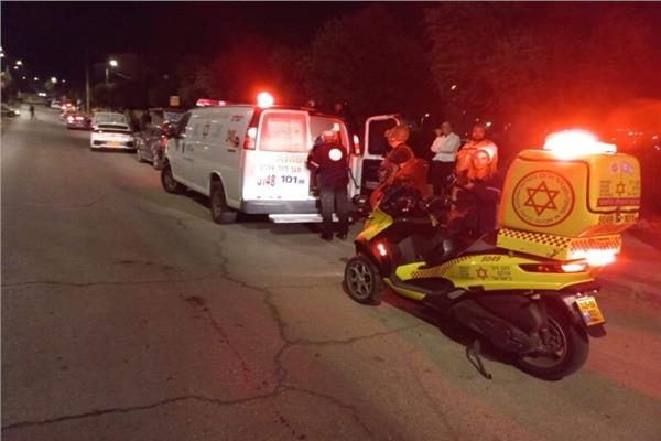 مقتل مستوطن إسرائيلي خلال عملية إطلاق نار بالخليل.. وإصابة 6 آخرين