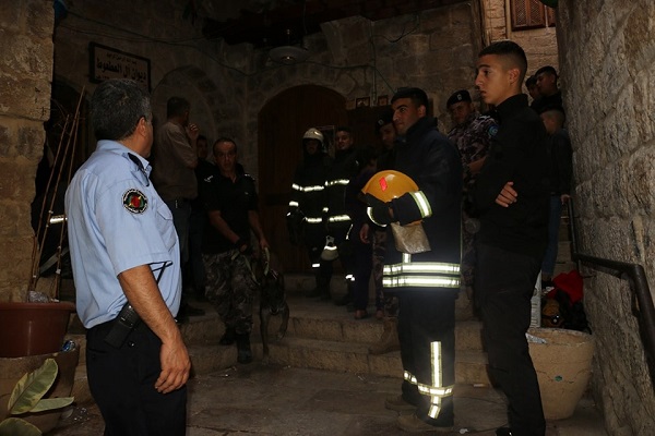 المؤسسة الأمنية تمسح هندسيا حوش العطعوط بحثاً عن مخلفات الاحتلال-الحياة الجديدة