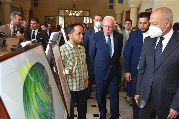 «أبو الغيط» يفتتح معرض التضامن مع الشعب الفلسطيني بالجامعة العربية| صور