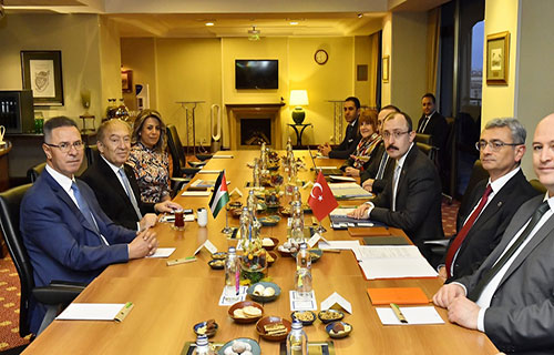 العسيلي يبحث في تركيا تسهيل دخول المنتجات الفلسطينية