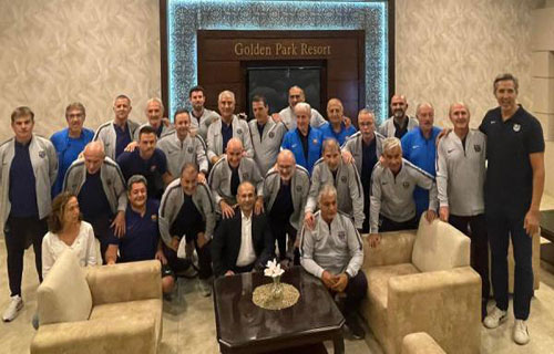 قدامى نادي برشلونة يصلون إلى فلسطين ويواجهون نظراءهم في بيت ساحور غداً