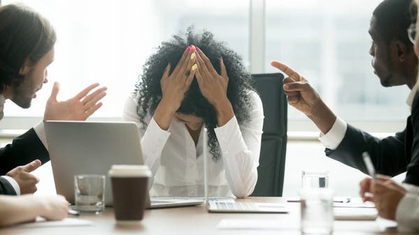 هل تبحث عن عذر للتغيب عن العمل؟.. لست وحدك!