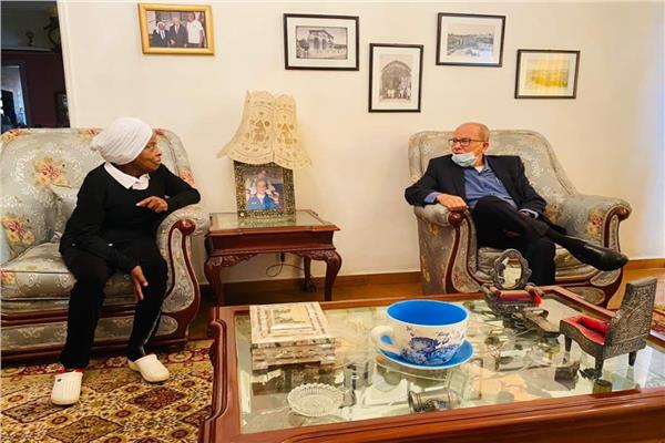 رئيس هيئة الأسرى ينعى المناضلة الفلسطينية فاطمة برناوي