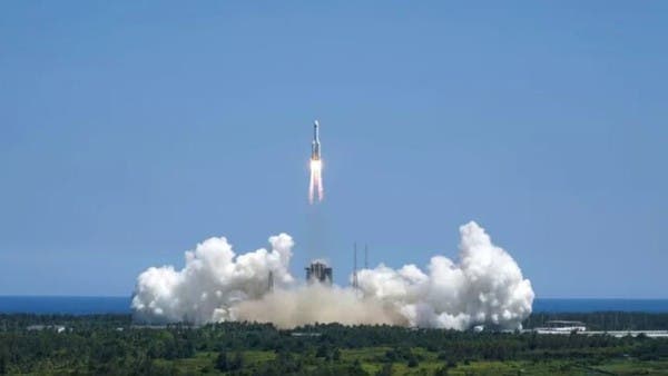 للمرة الرابعة.. صاروخ صيني يخرج عن السيطرة ويرتطم بالأرض خلال ساعات!