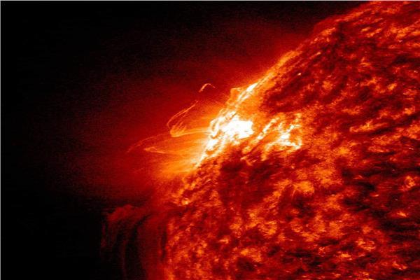 للمرة الرابعة على التوالي.. الشمس تبتلع مذنبًا صغيرًا   