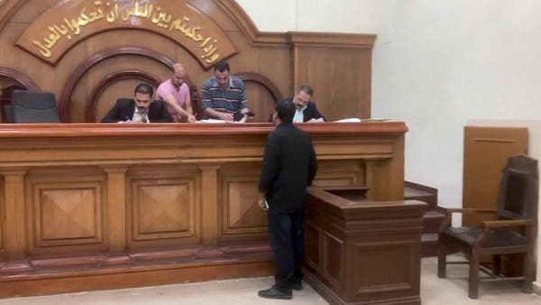 بعد الحكم بالإعدام.. العربية ترصد مشاعر أسرتي الطالبة سلمى بهجت وقاتلها