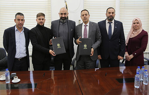 وزارة التربية وهلال القدس يوقعان مذكرة تفاهم لرعاية المواهب الطلابية