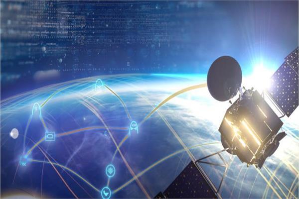 بعد  10 سنوات في الفضاء .. المكوك غير المأهول X-37B يهبط الى الأرض