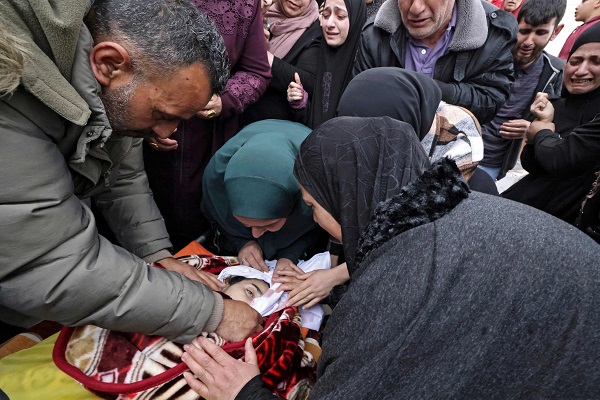 المملكة المتحدة تدعو إسرائيل لإجراء “تحقيق سريع وشامل” في ظروف استشهاد الطفلة المسالمة-الحياة الجديدة