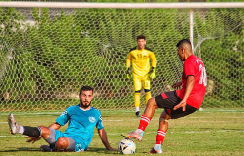 “الذئاب” تسترد الصدارة وبيت حانون والشاطئ يشعلان سباق المنافسة