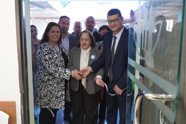 وزيرة الصحة تفتتح المقر الجديد لمركز تقديم الخدمات لجمعية تنظيم وحماية الأسرة الفلسطينية-الحياة الجديدة