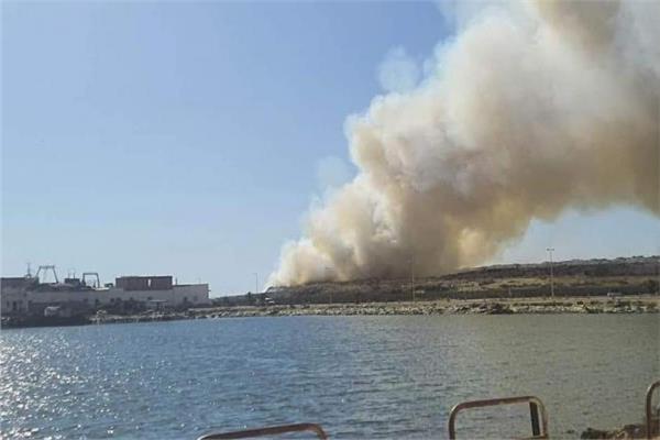 تواصل جهود الحماية المدنية للسيطرة على حريق بمكب نفايات في صفاقس