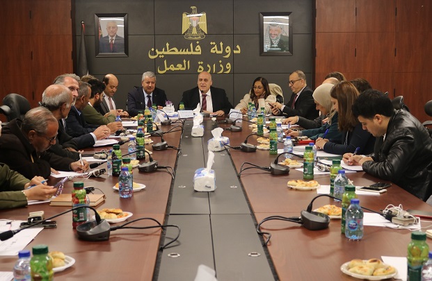 نظام معلومات سوق العمل يشكل أولوية حكومية من خلال إنشاء حكومة إلكترونية في فلسطين-الحياة الجديدة