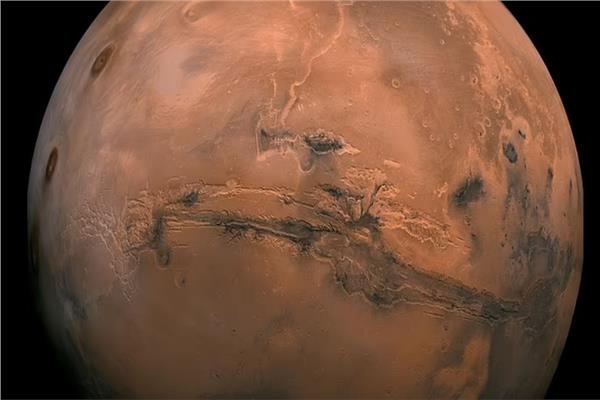 دراسة: الكوكب الأحمر كان أزرقًا و مغطى بمحيطات عميقة