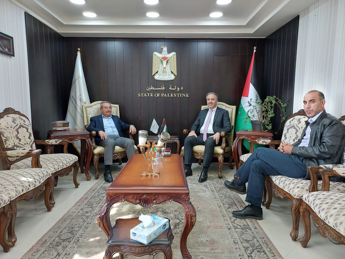الوزير عساف يستقبل عضو اللجنة التنفيذية لمنظمة التحرير رمزي رباح-الحياة الجديدة