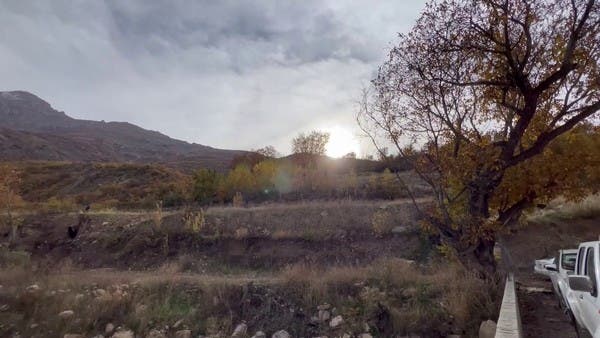 القصف التركي يجبر سكان 60 قرية كردية على النزوح إلى العمق العراقي