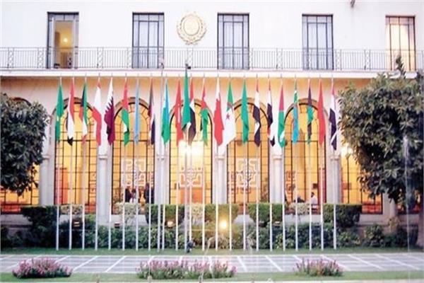 اليوم .. الجامعة العربية تضىء أمانتها لمناهضة العنف ضد المرأة