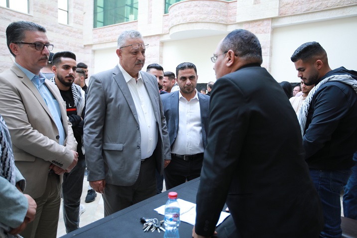 افتتاح المعرض الخاص بالمنتجات الصحية لمرضى السكري في جامعة خضوري بطولكرم-الحياة الجديدة