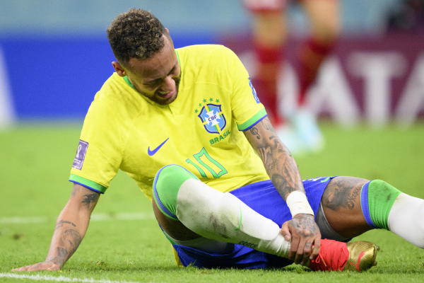  نيمار لن يشارك أمام سويسرا بسبب التواء في الكاحل