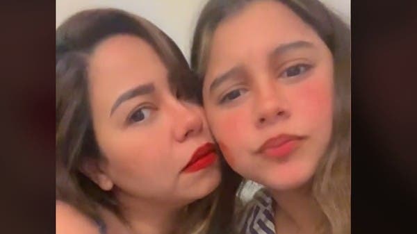 في أول ظهور بعد زواجها.. شيرين تغني: الغزالة رايقة