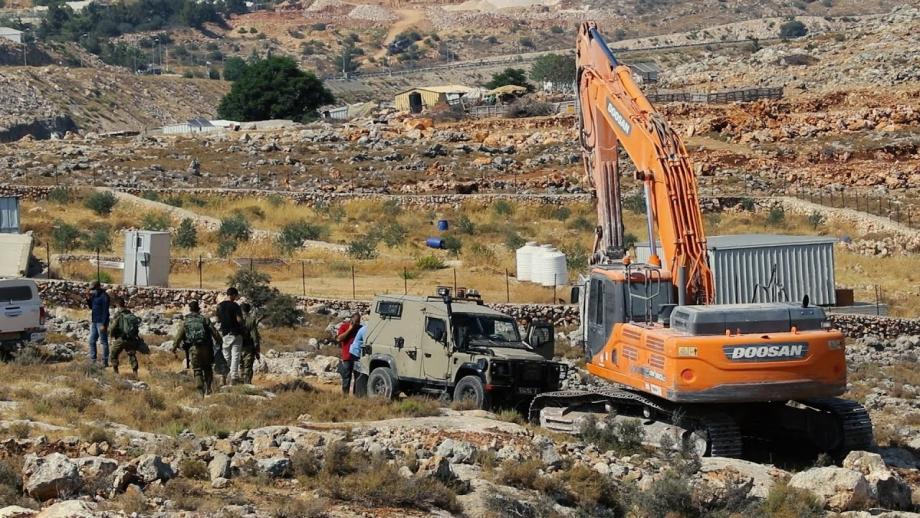 الاحتلال يستولي على حفار في يطا جنوب الخليل-الحياة الجديدة