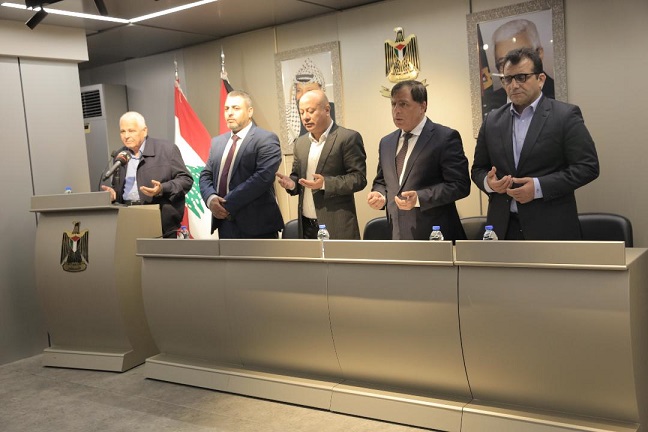 أبو هولي يعلن عن مشاريع بمليون دولار سنويا لمخيمات لبنان-الحياة الجديدة