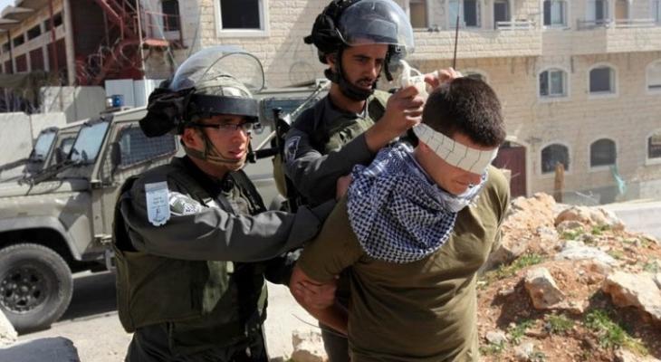 الاحتلال يعتقل مواطنين من الخليل-الحياة الجديدة