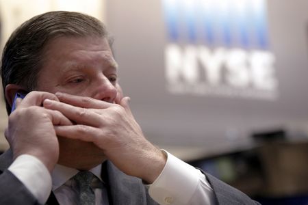 أكبر البنوك الاستثمارية الأمريكية: نبيع مع كل ارتفاع للأسواق