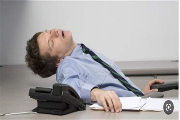 موظف أيرلندي يشكو شركته لتقاضيه 128 ألف دولار سنويًا دون أن يعمل